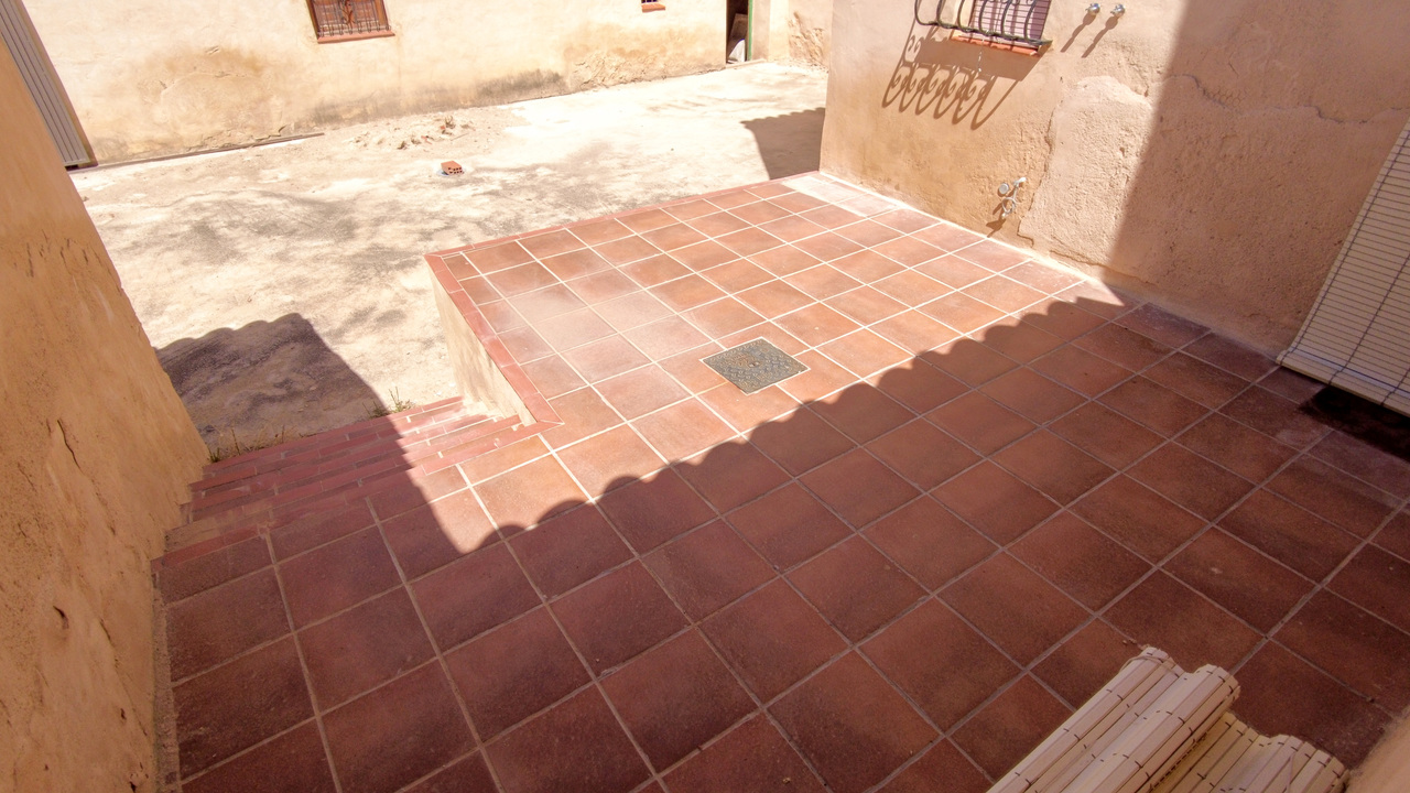 Olive Grove Estates Rural Spanish Farmhouse for sale, bargain tourism oppoutunity (52)