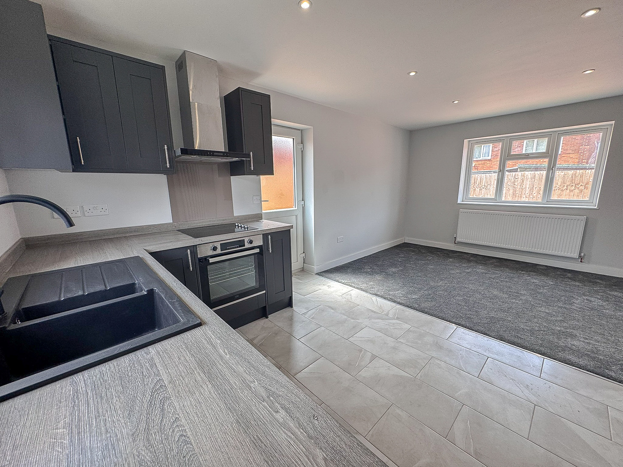 Kitchen Living (2)
