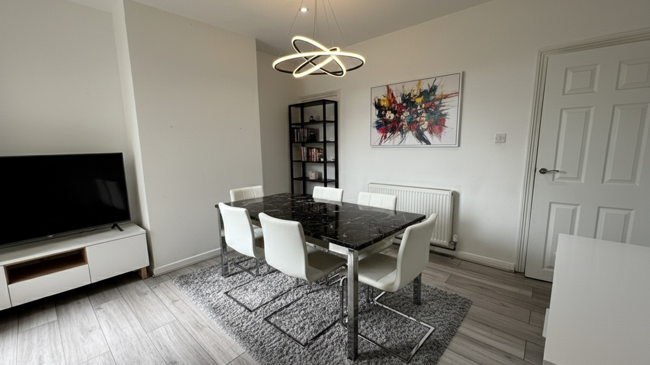 Staged dining room.jpeg