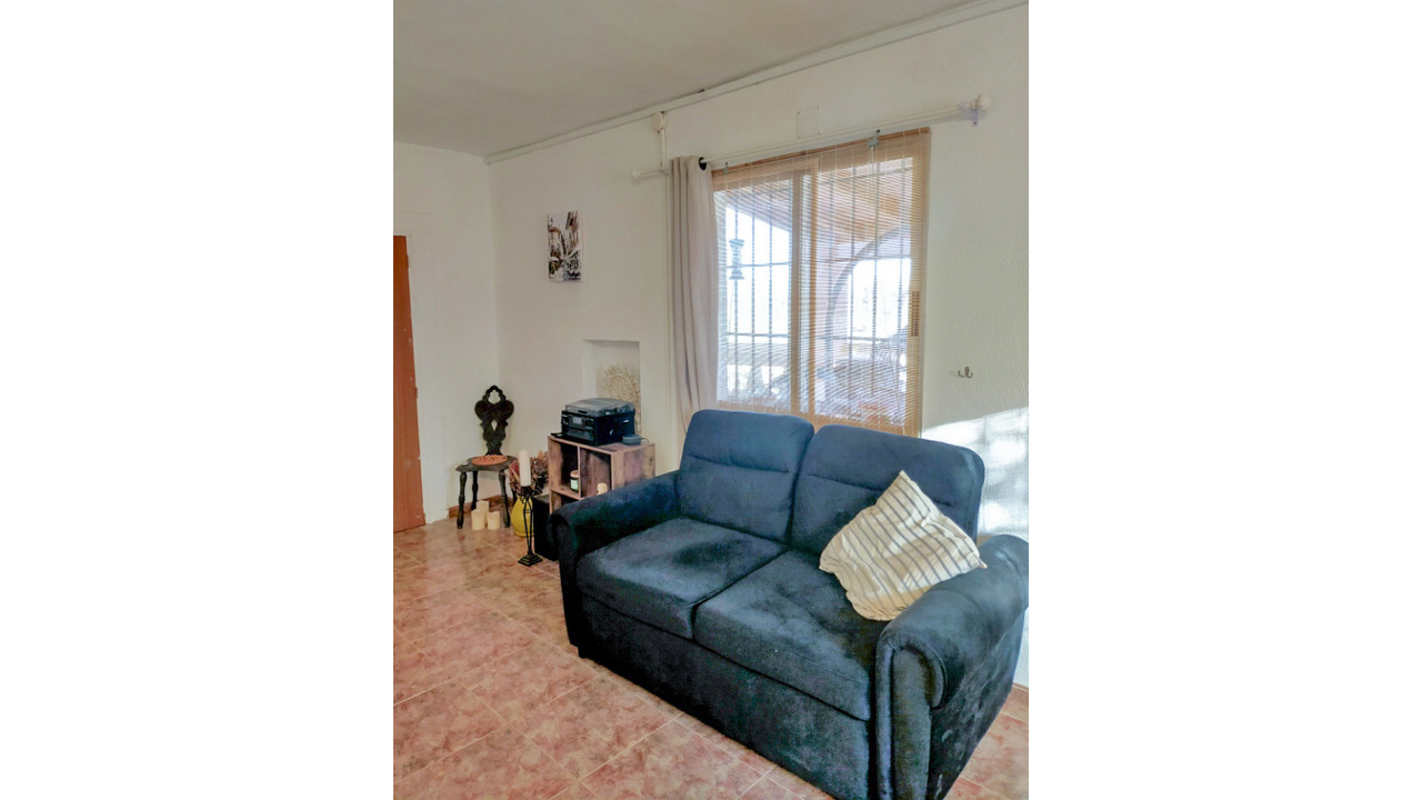 Olive Grove Estates Ayora Valencia Spanish House for sale Off-Grid (22)