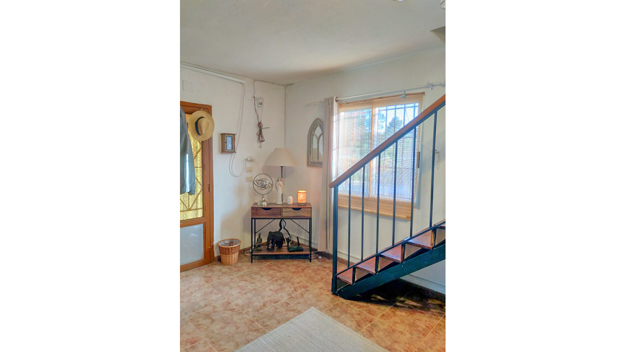 Olive Grove Estates Ayora Valencia Spanish House for sale Off-Grid (36)