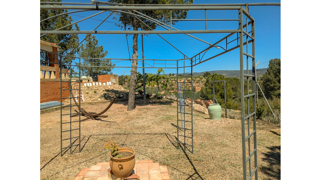 Olive Grove Estates Ayora Valencia Spanish House for sale Off-Grid (44)