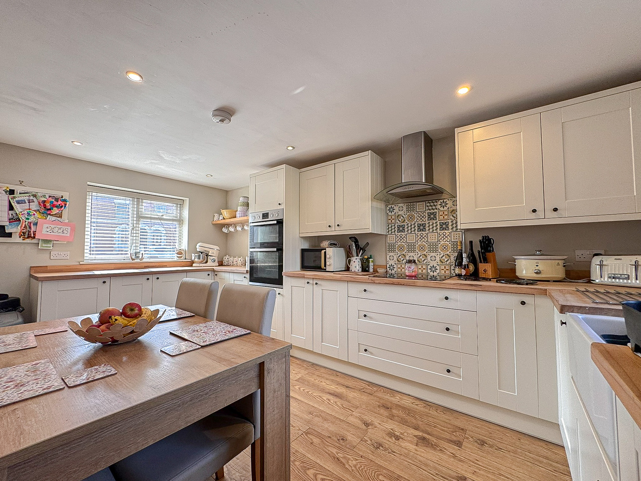 Kitchen (2)