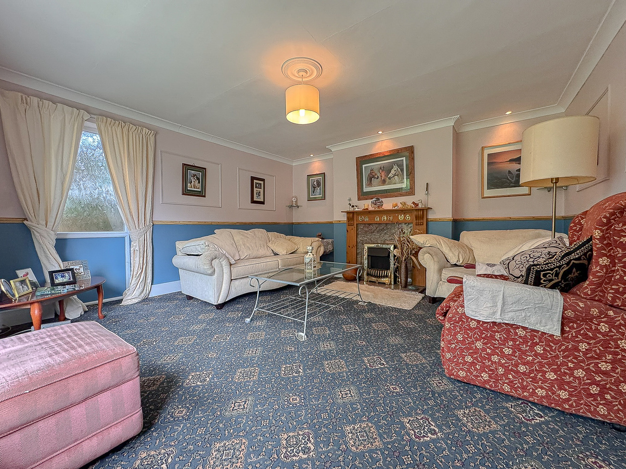 Living Room (2)