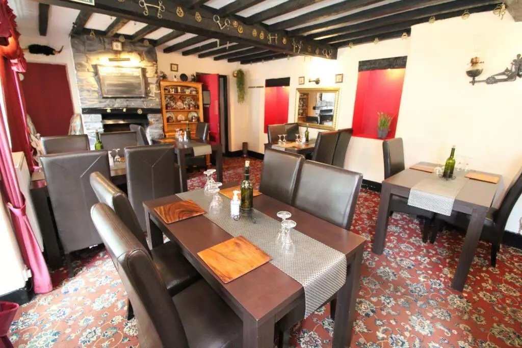 The Holland Arms, Trofarth, Abergele, Conwy, LL22 8BG.