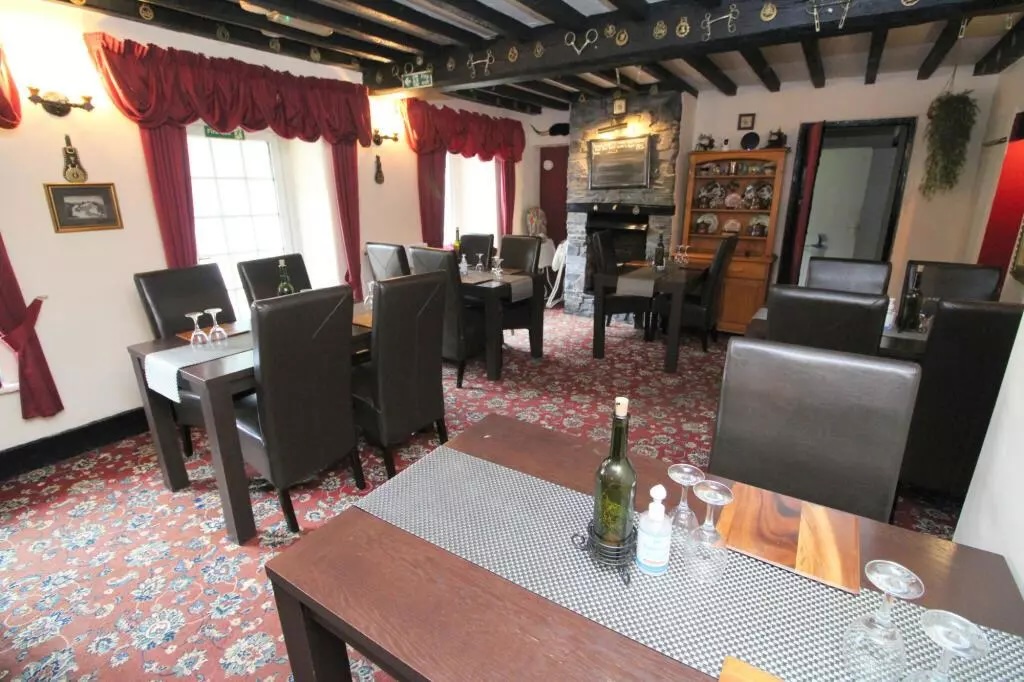 The Holland Arms, Trofarth, Abergele, Conwy, LL22 8BG.