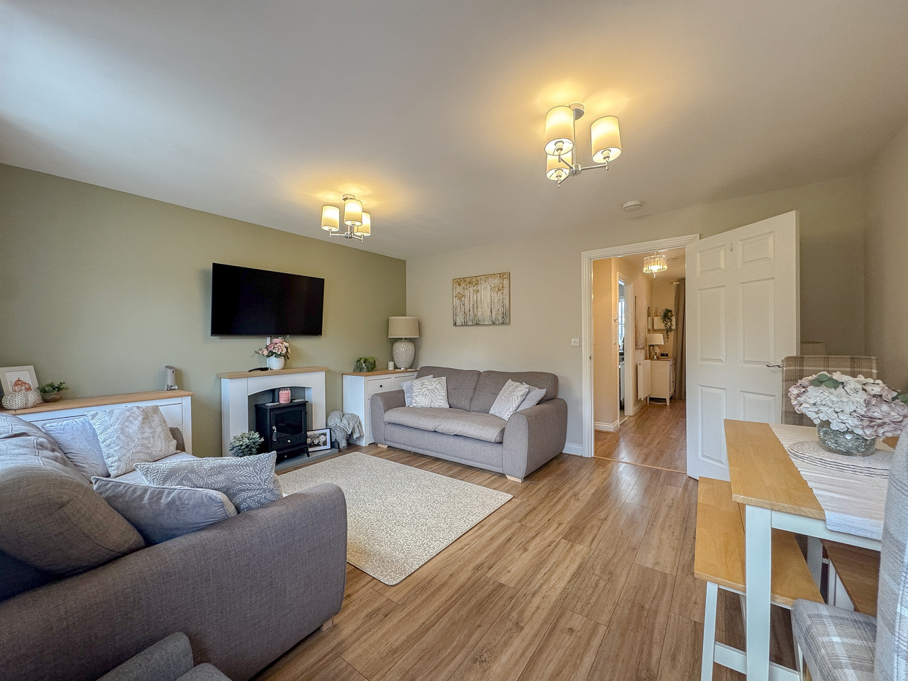 Living_Dining Room (2)