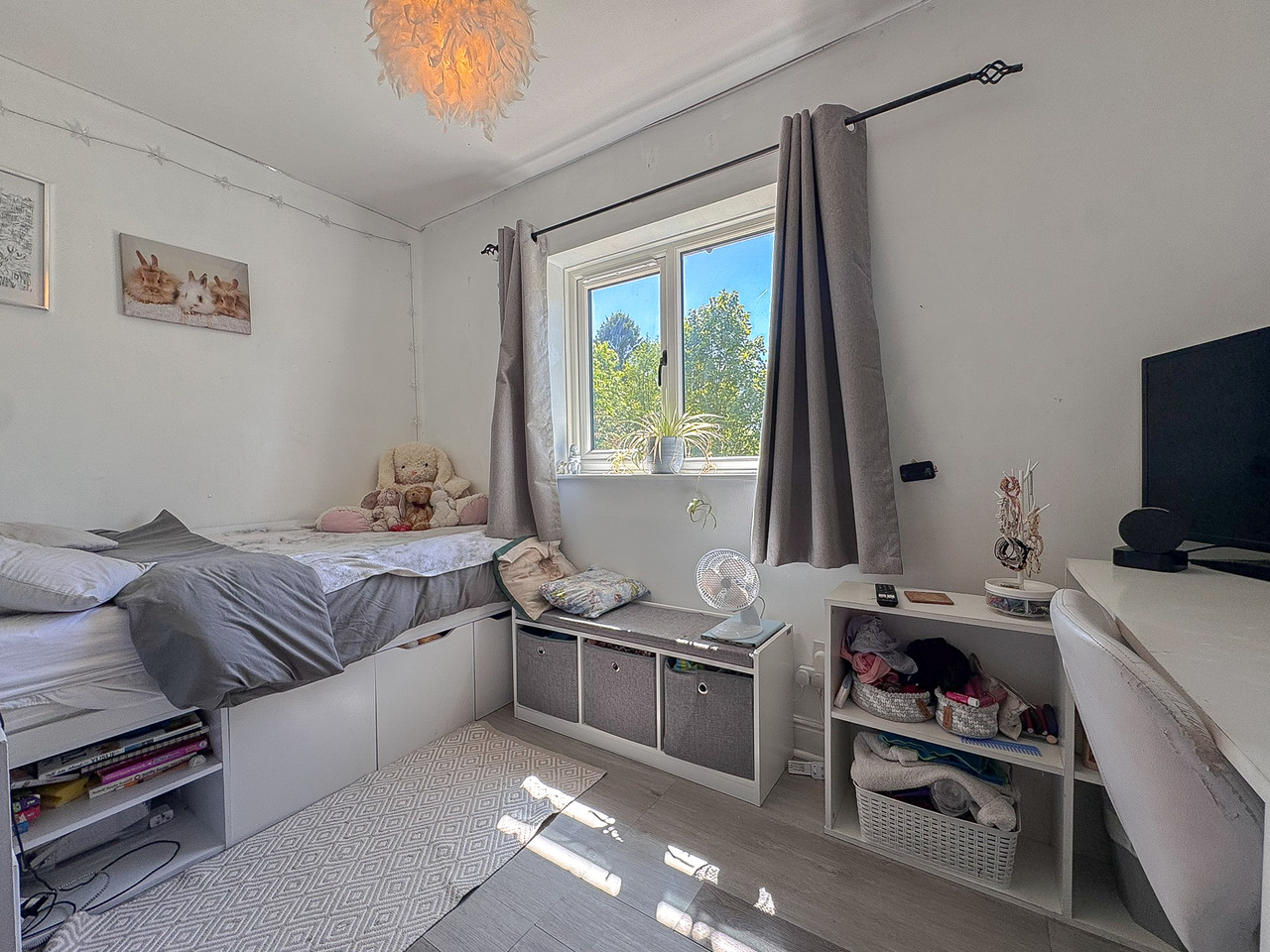 Bed 4