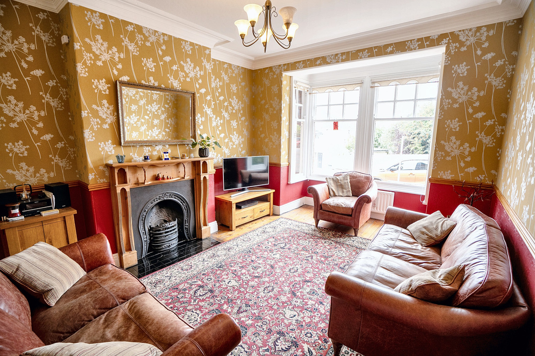 11 St. Johns Mount, Wakefield, West Yorkshire, WF1 2RR