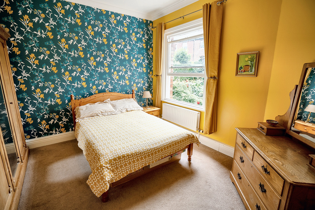 11 St. Johns Mount, Wakefield, West Yorkshire, WF1 2RR