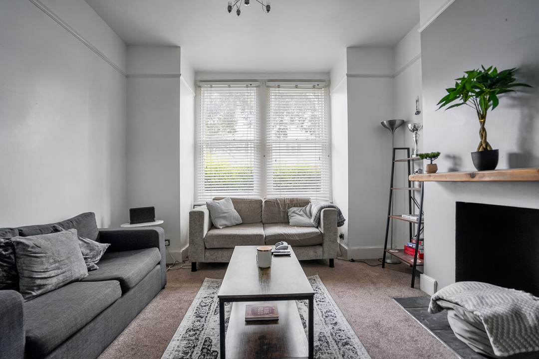 35a Rookstone Road, London, SW17 9NQ