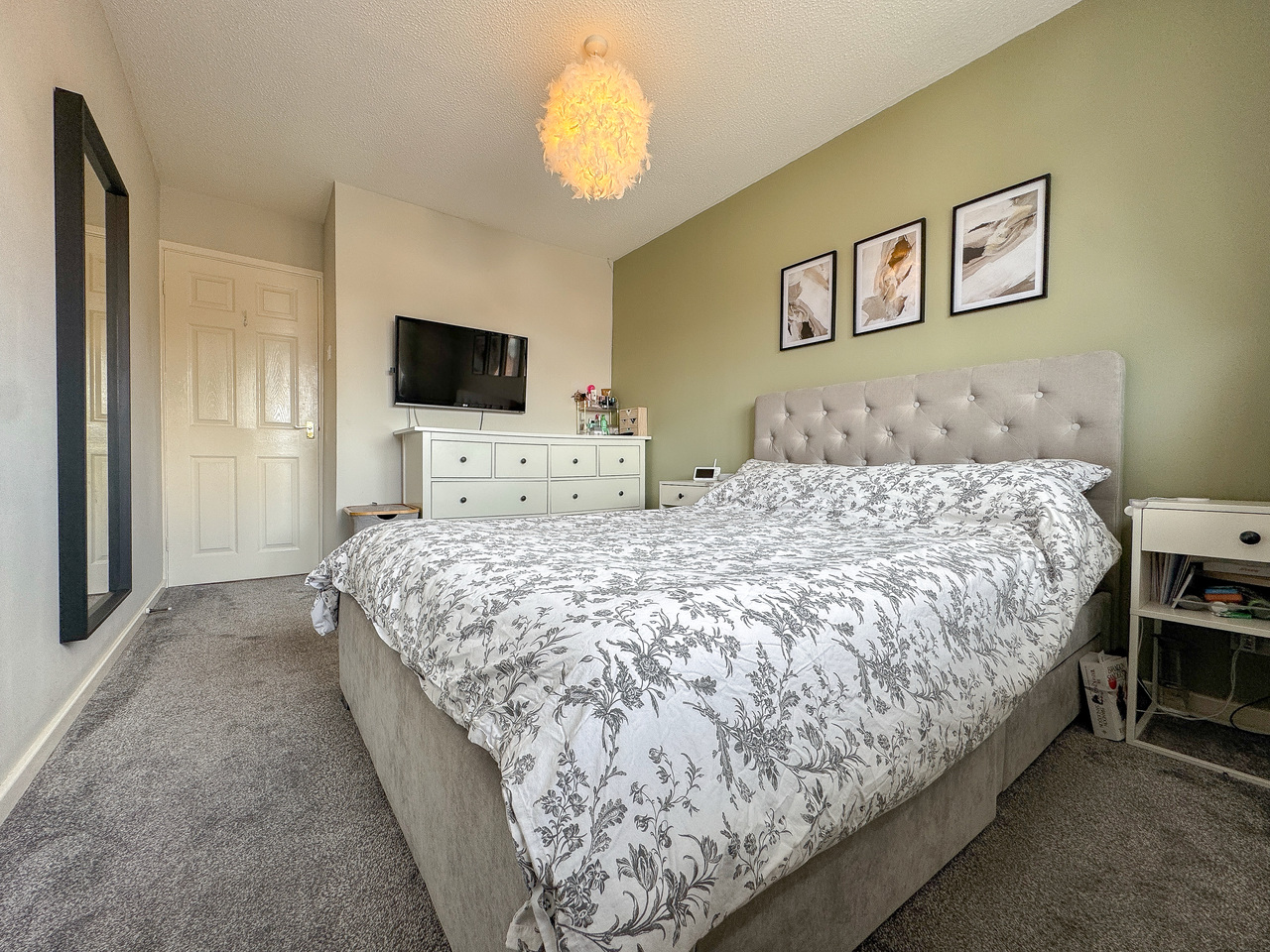 Bed 1 (2)