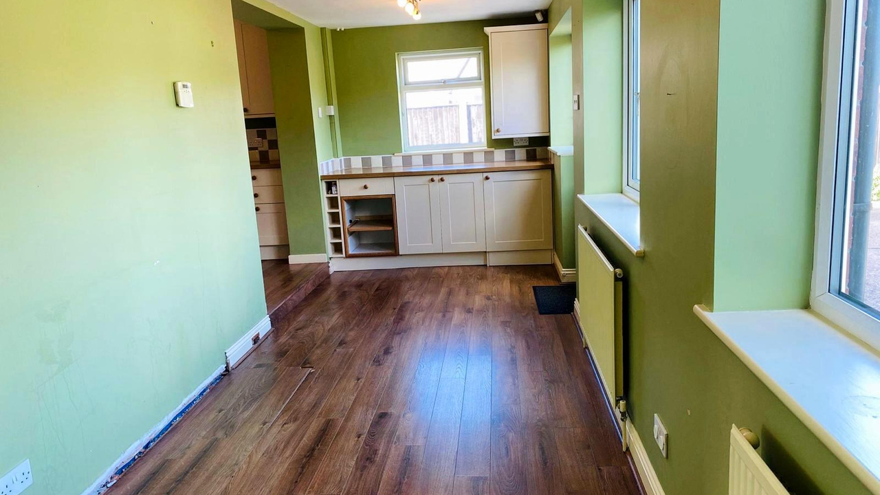 WhatsApp Image 2025-09-09 at 11.28.02 (4).jpeg