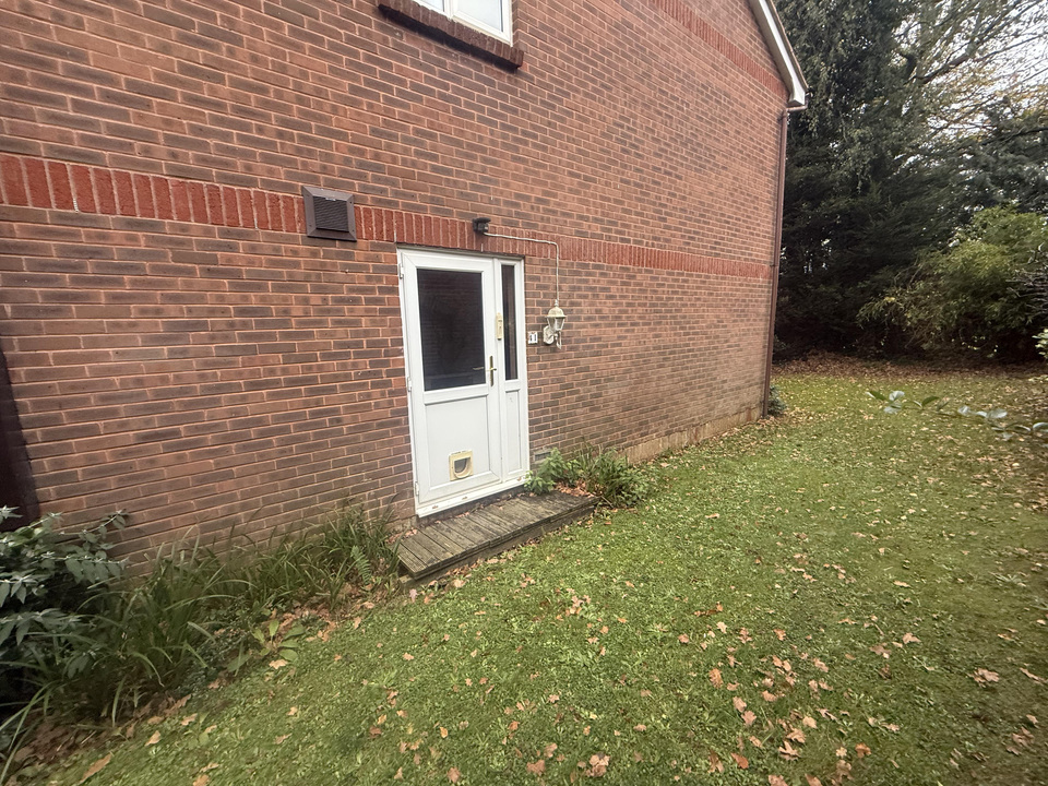 41 Maunsell Park, Station Hill, Crawley, West Sussex, RH10 7AZ