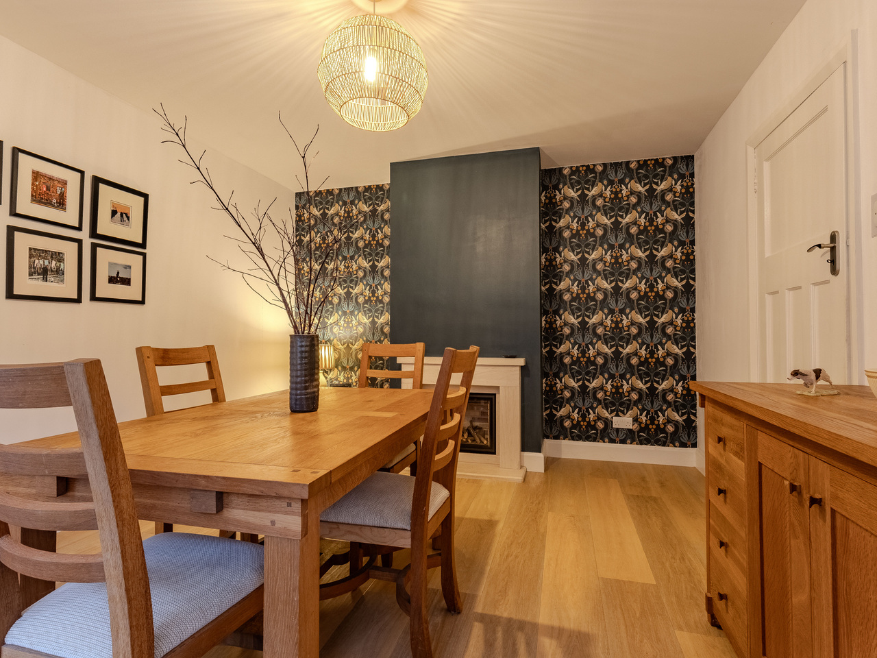 Dining Room Bed 2 (3)