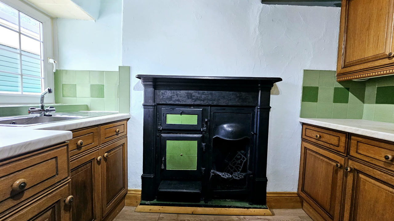 53808454-f8b7-4daa-a3e2-f6178237c3e4