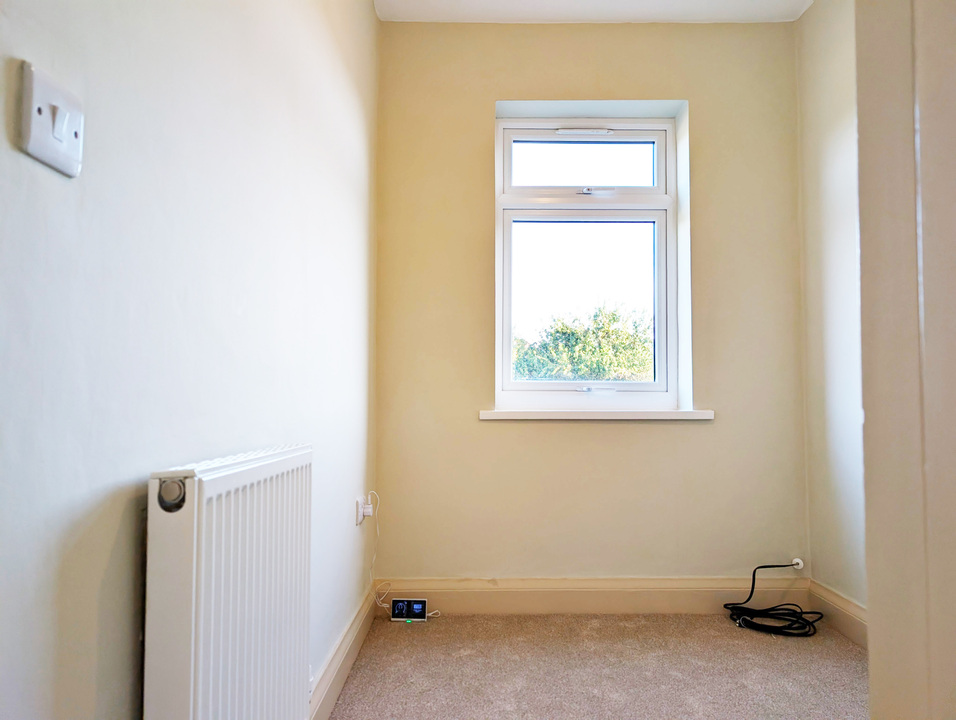 16 Kingsmead Close, Leicester, Leicestershire, LE2 3YR