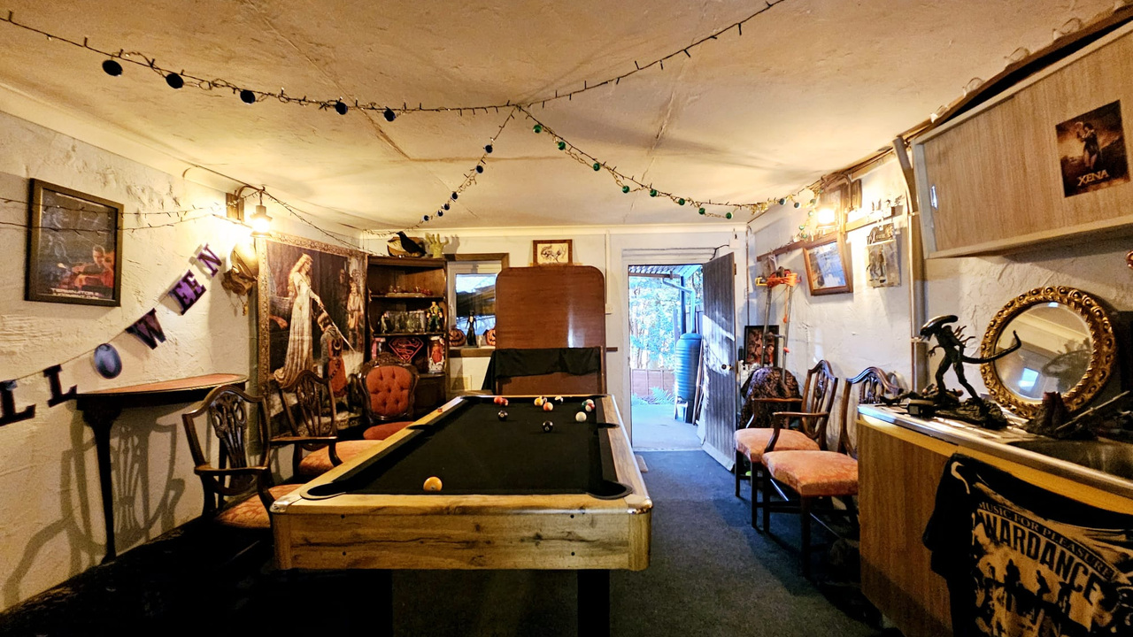 5bf53795-6295-4401-89b0-00926be88e05