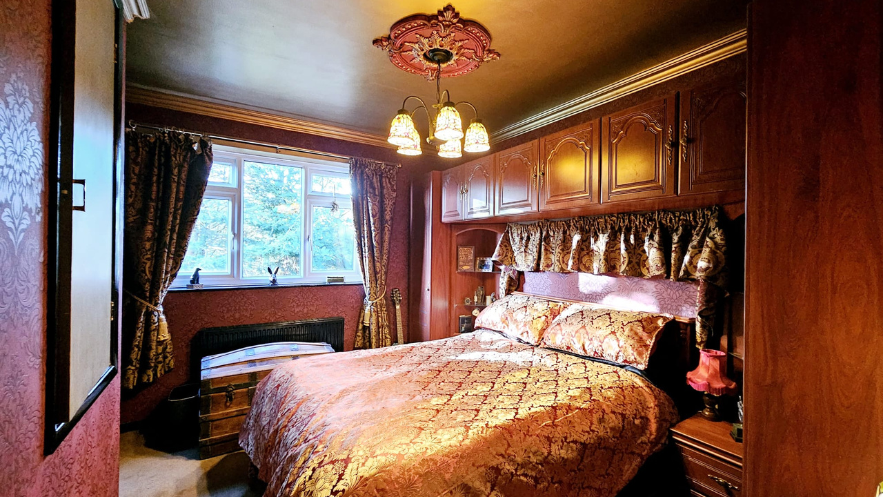 c38fca8e-43a0-41ec-abb9-7e22f02488c7