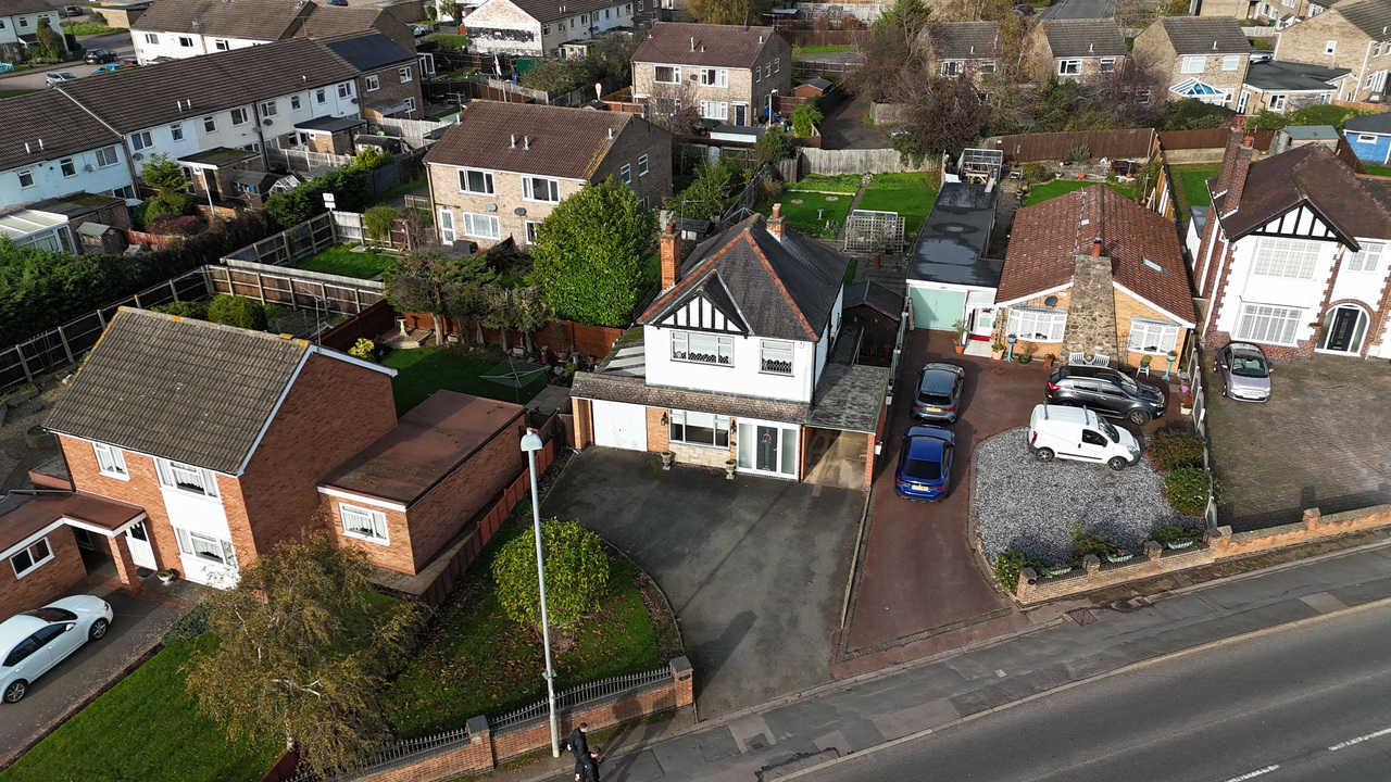 DJI_20251118123323_0008_D