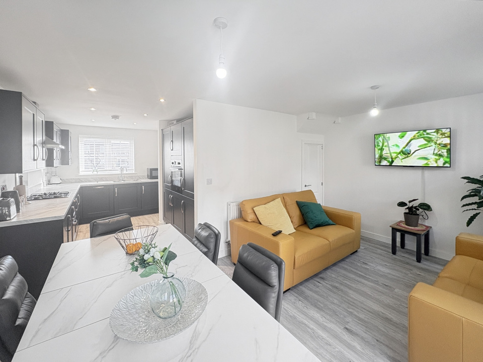 9 Smith Crescent, Anlaby, Hull, Yorkshire, HU10 7FY