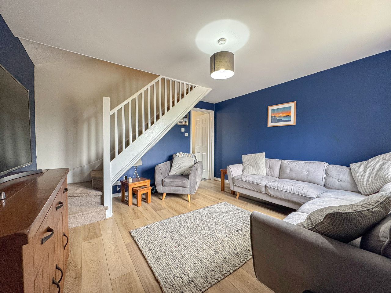 Living Room (2)